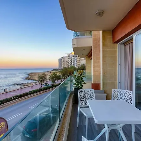 Lavish Sea View In The Heart Of Sliema