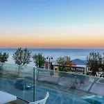 דירה Luxury Waterfront In Prime Area סליאמה